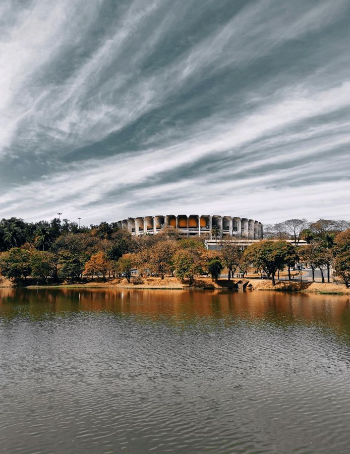 Lagoa da Pampulha e Mineirão — Belo Horizonte